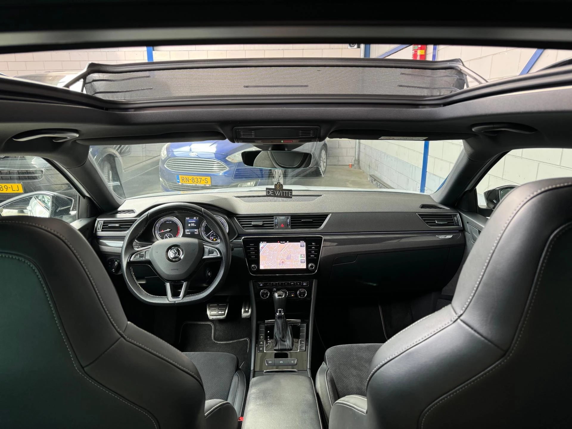 Hoofdafbeelding Škoda Superb