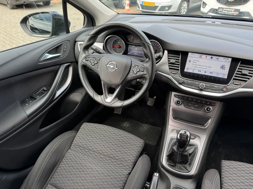 Hoofdafbeelding Opel Astra