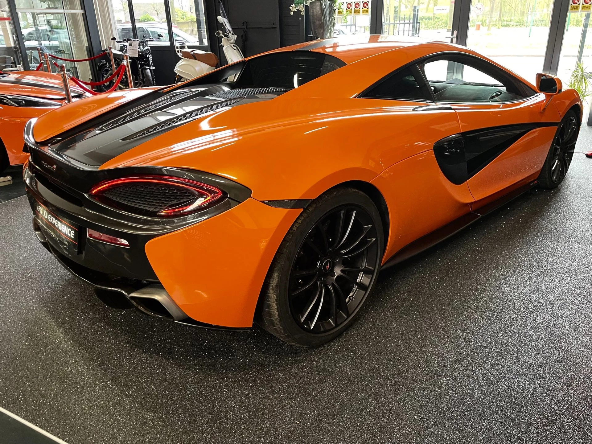 Hoofdafbeelding McLaren 570S