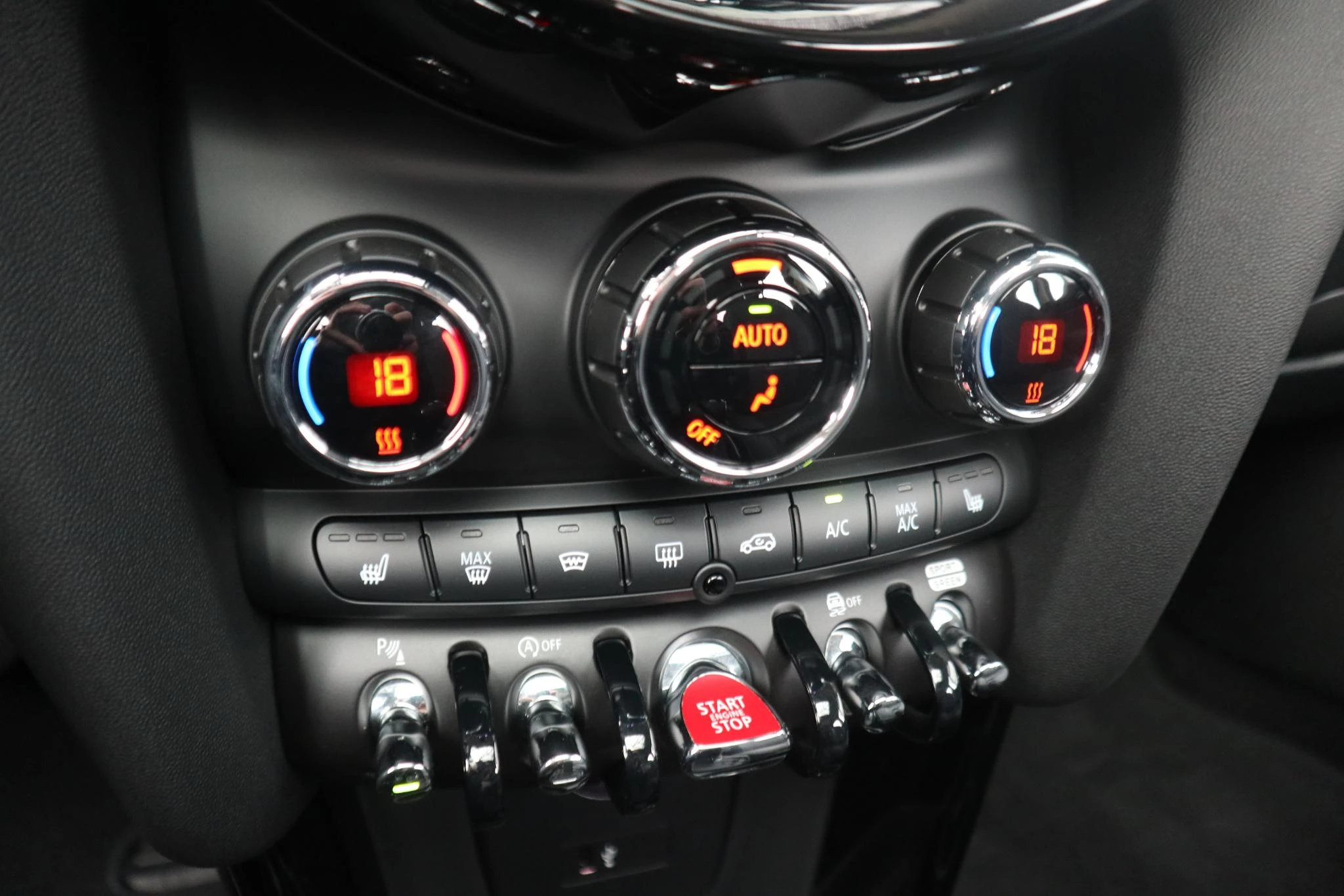 Hoofdafbeelding MINI 5-deurs