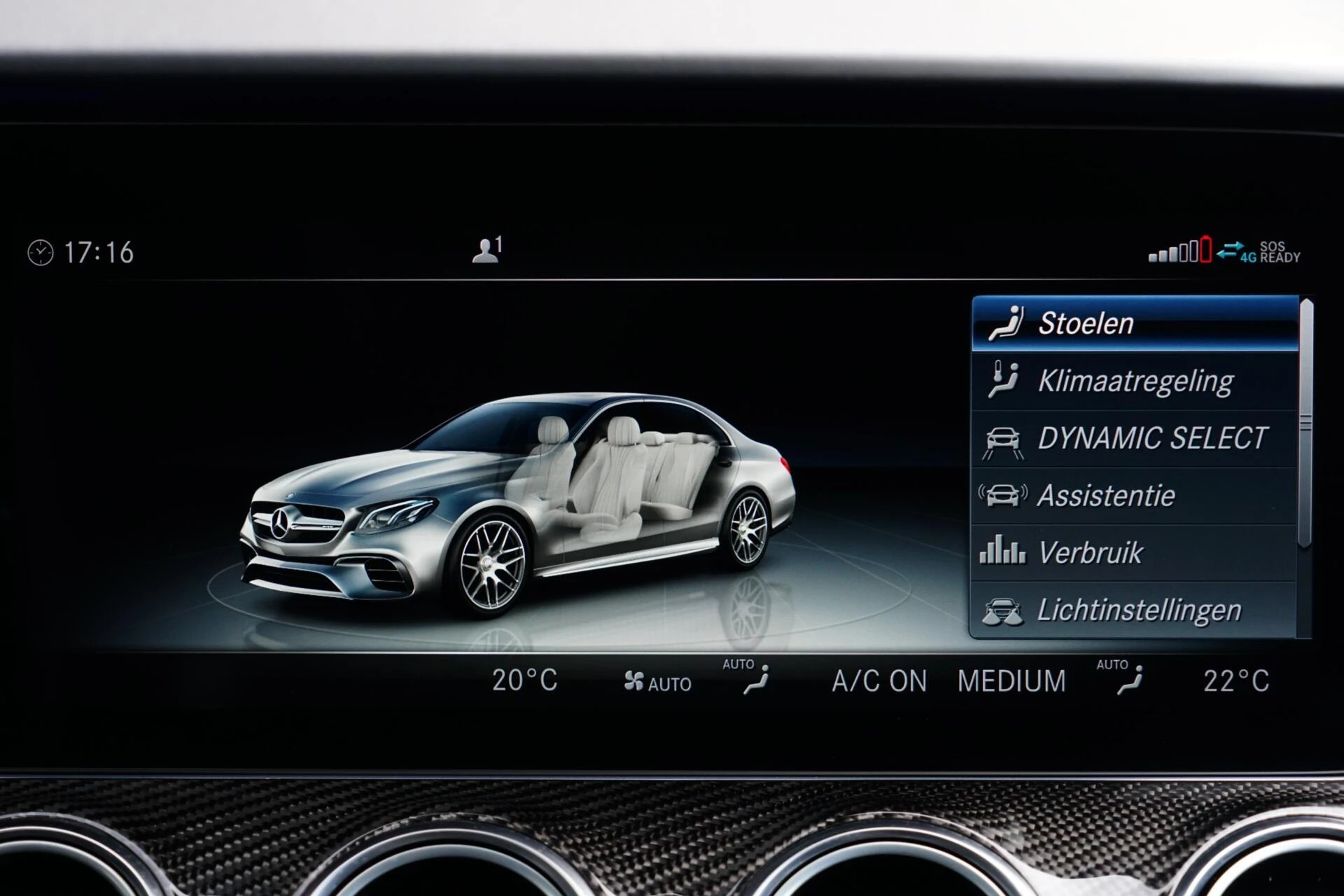 Hoofdafbeelding Mercedes-Benz E-Klasse