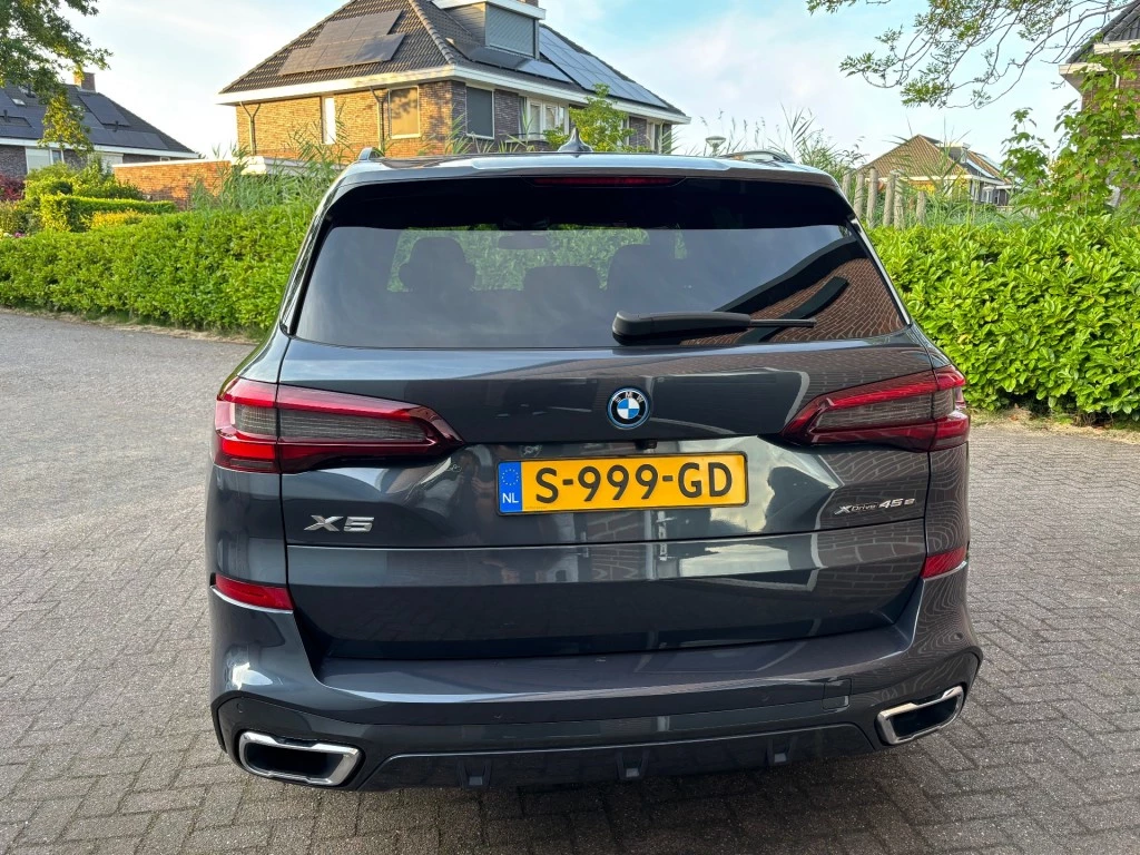 Hoofdafbeelding BMW X5