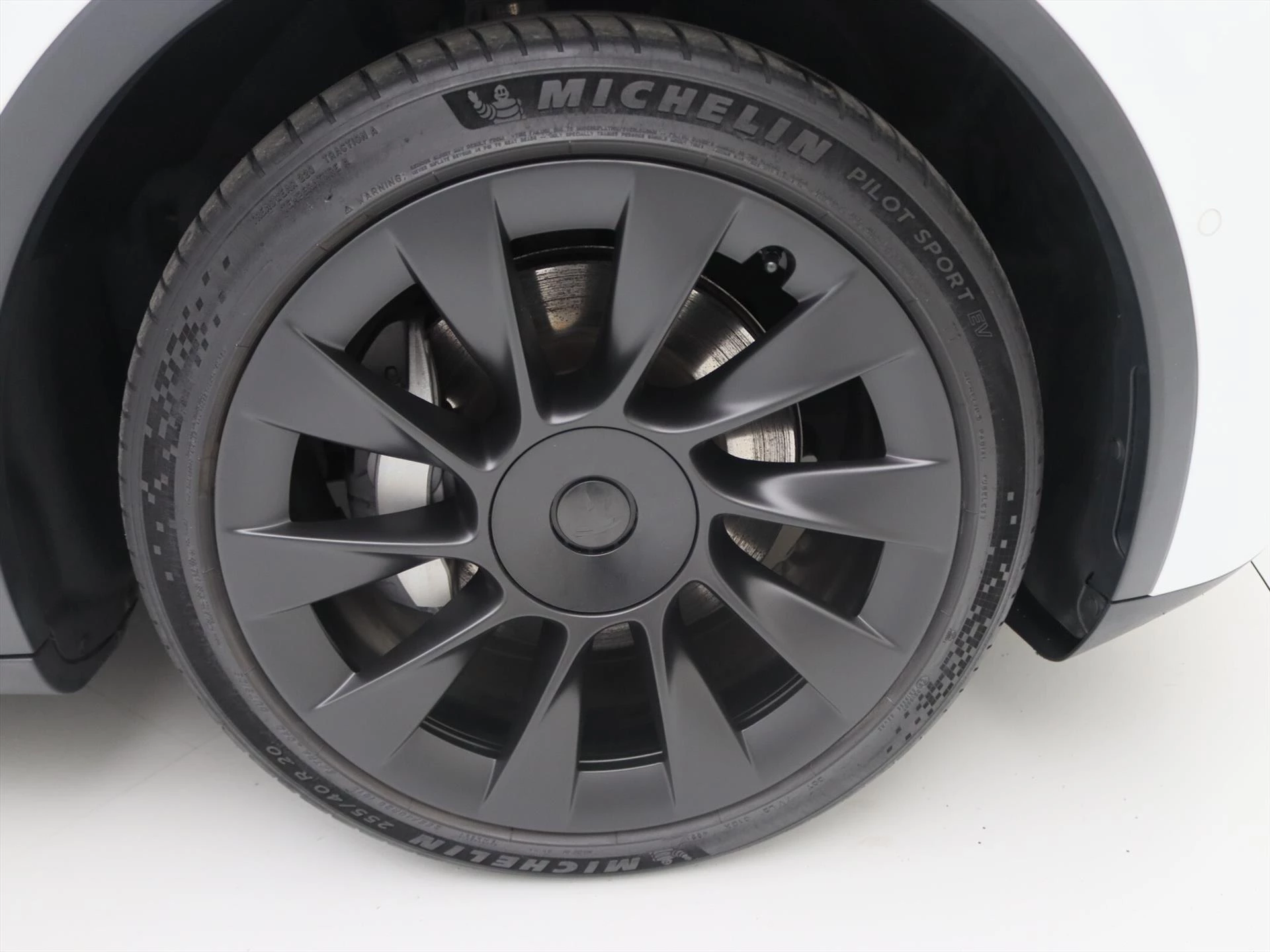 Hoofdafbeelding Tesla Model Y