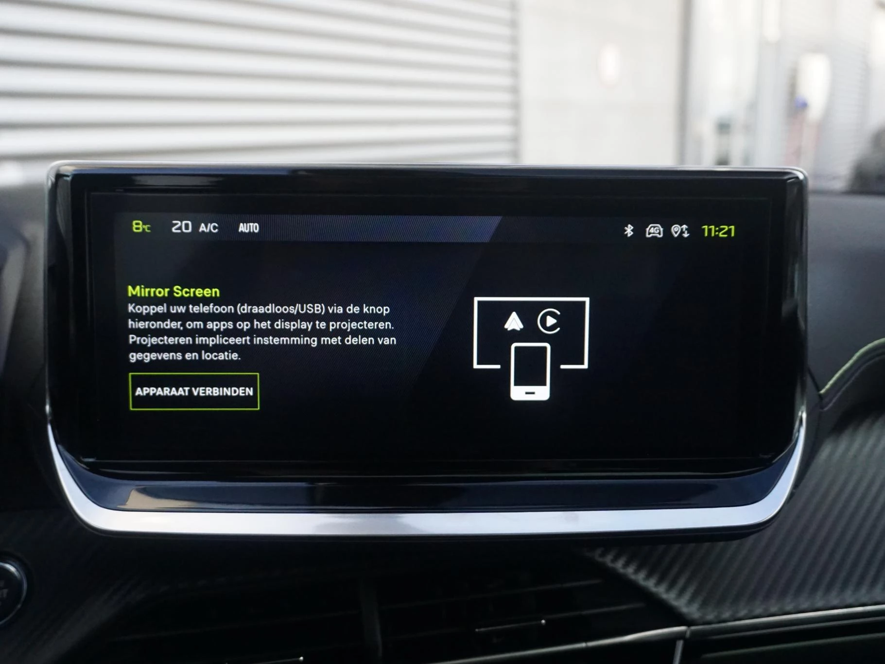 Hoofdafbeelding Peugeot e-2008