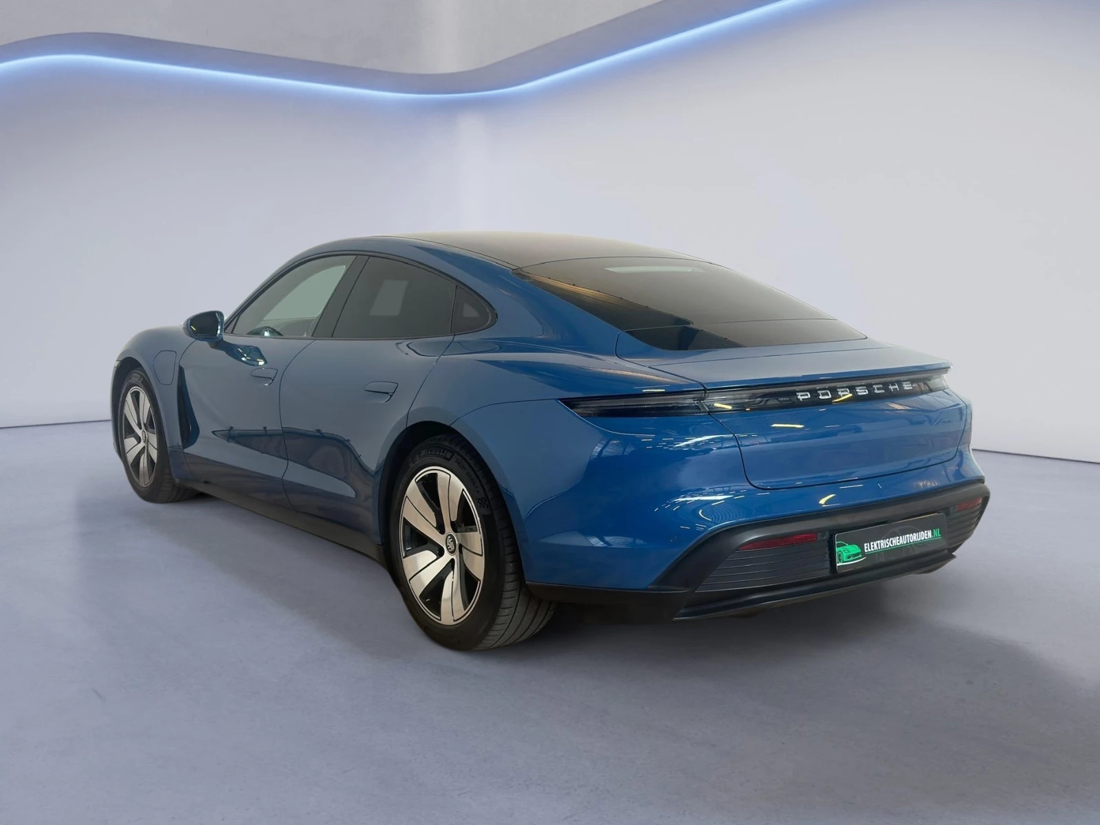 Hoofdafbeelding Porsche Taycan