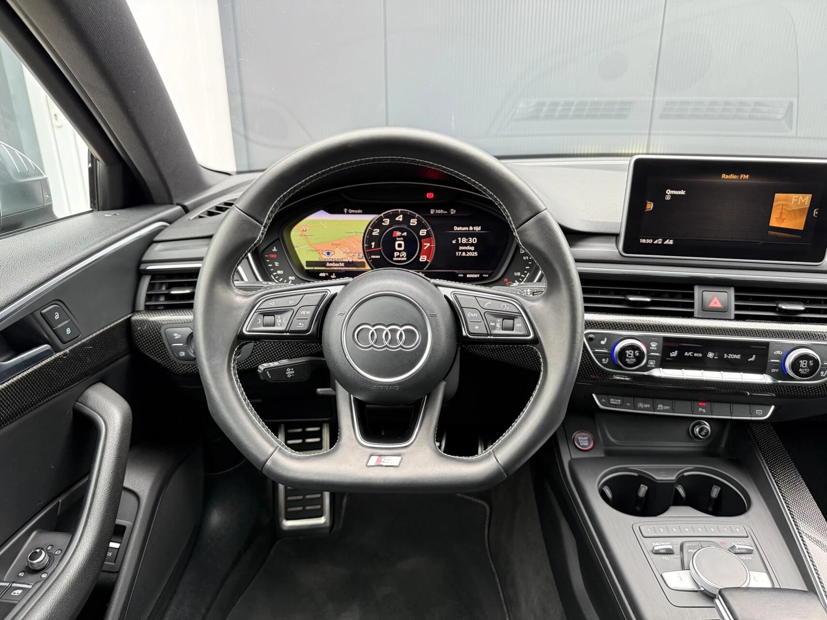 Hoofdafbeelding Audi S4