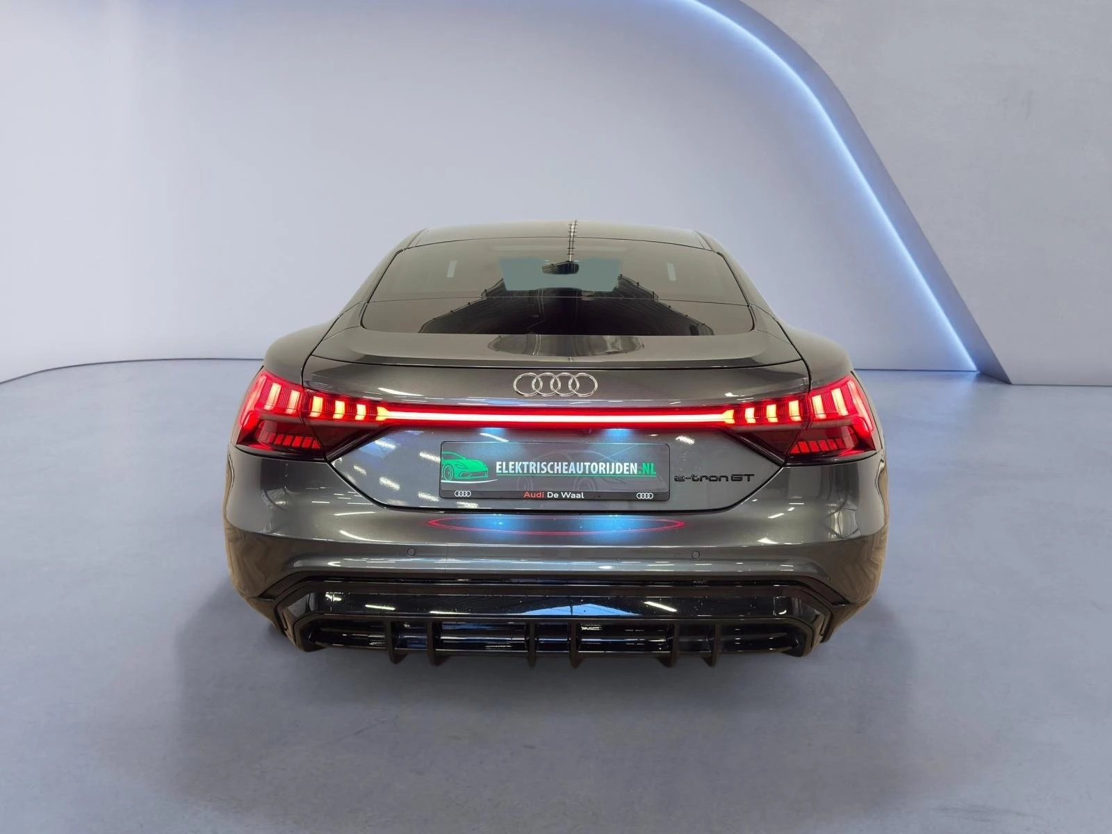 Hoofdafbeelding Audi e-tron GT
