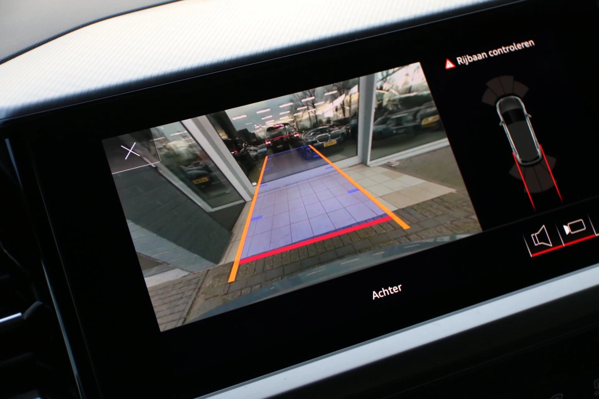 Hoofdafbeelding Audi Q4 e-tron