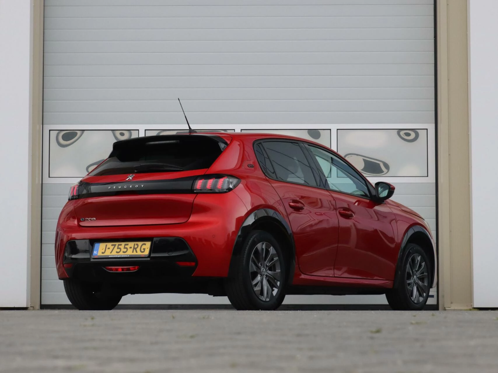 Hoofdafbeelding Peugeot e-208