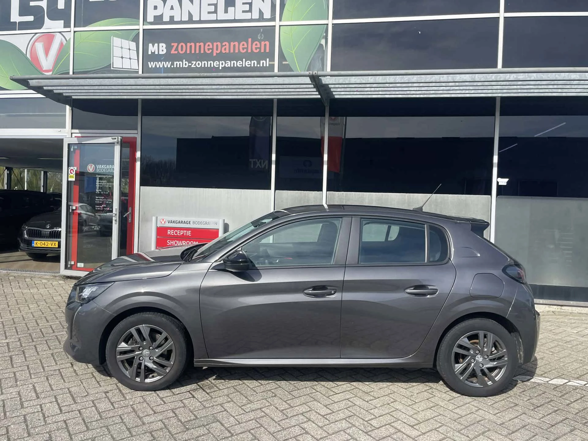 Hoofdafbeelding Peugeot 208