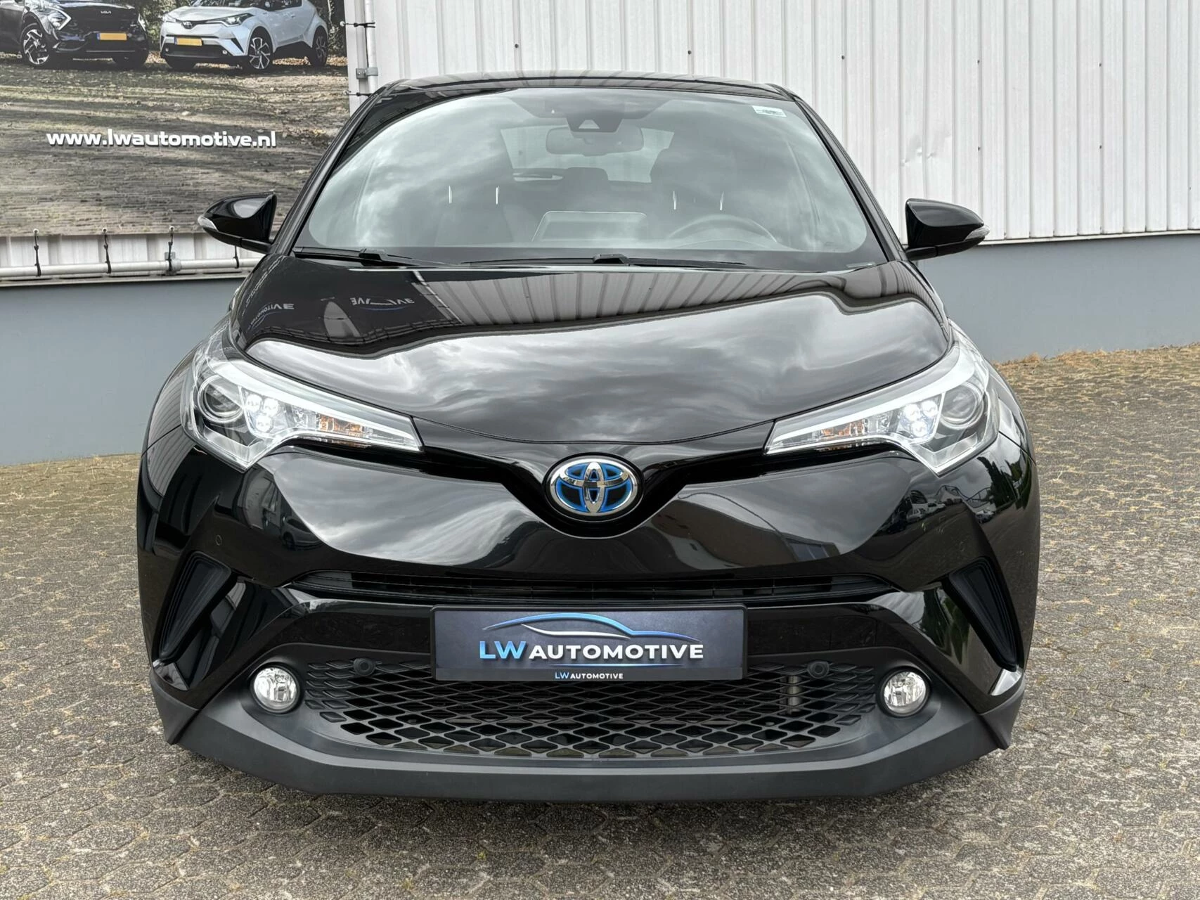 Hoofdafbeelding Toyota C-HR