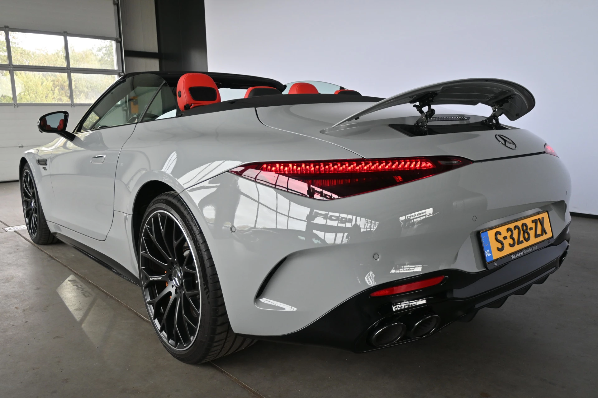 Hoofdafbeelding Mercedes-Benz SL