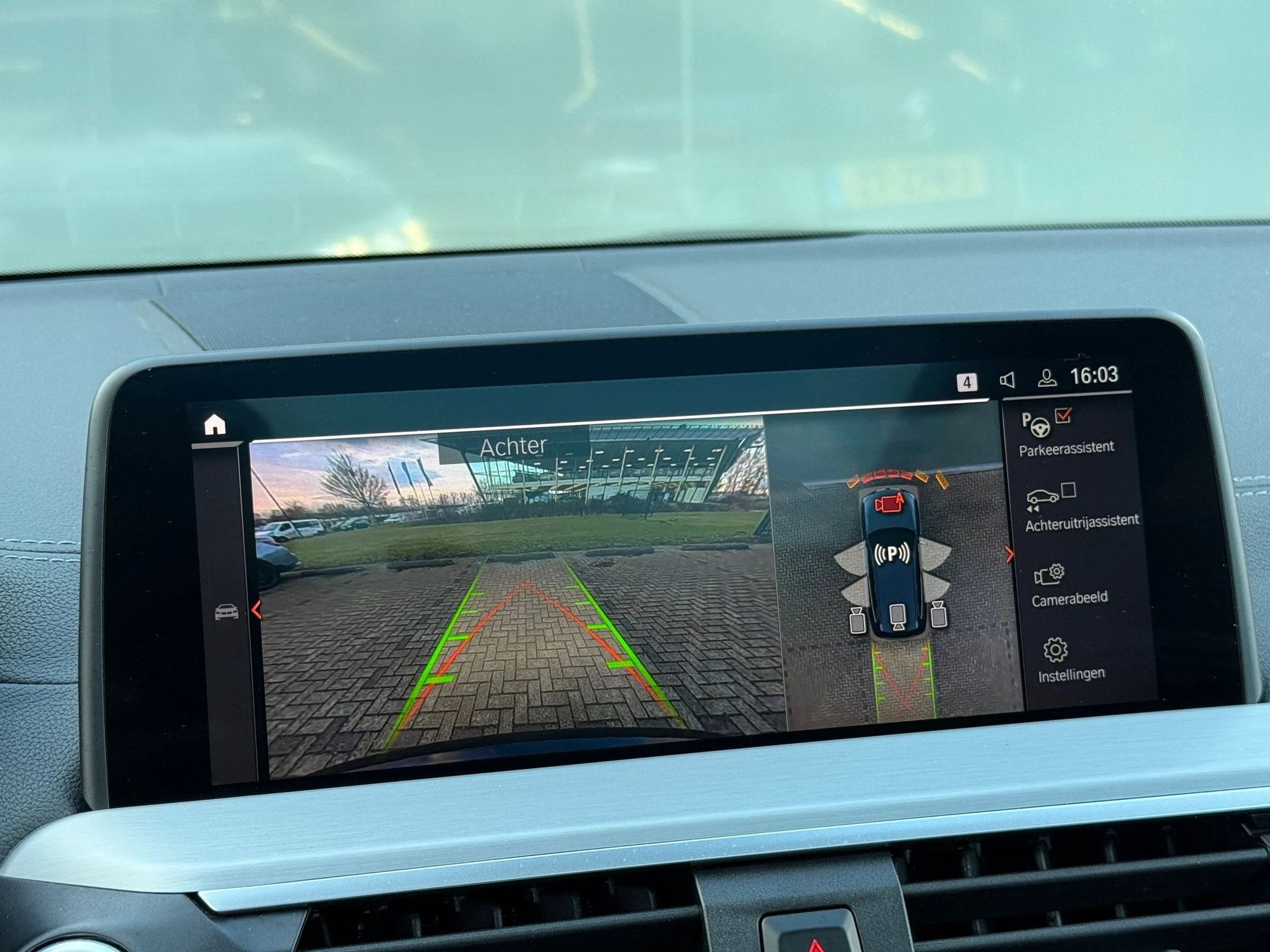 Hoofdafbeelding BMW iX3