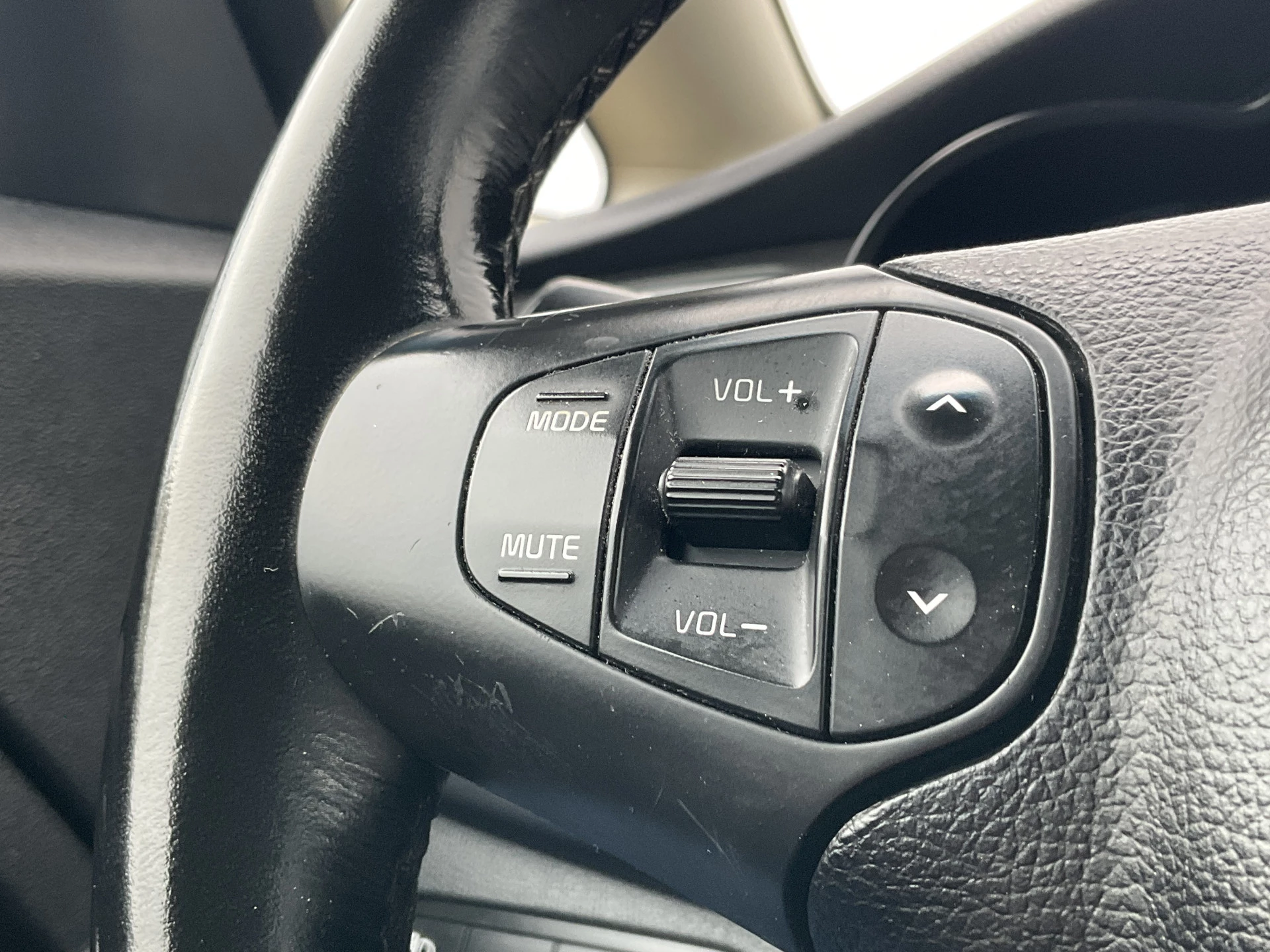 Hoofdafbeelding Kia Carens