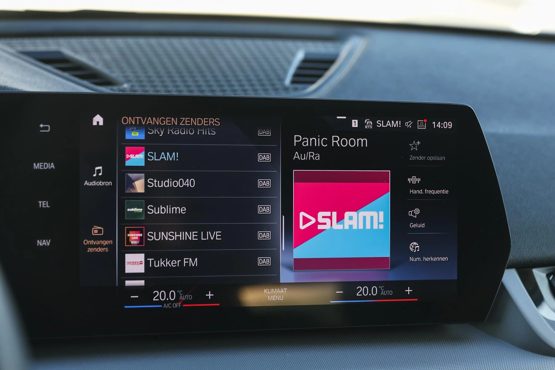 Hoofdafbeelding BMW iX1