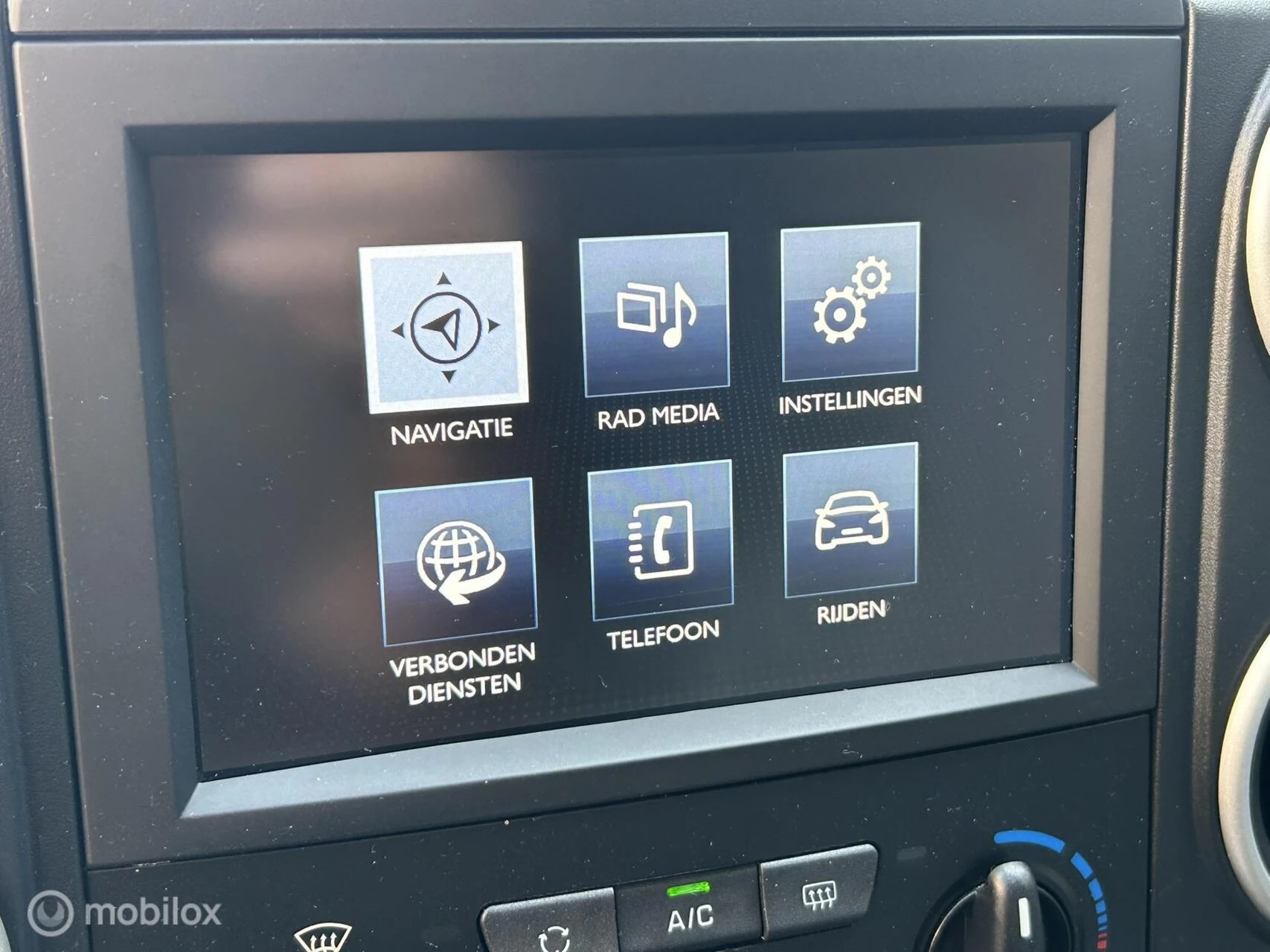 Hoofdafbeelding Peugeot Partner