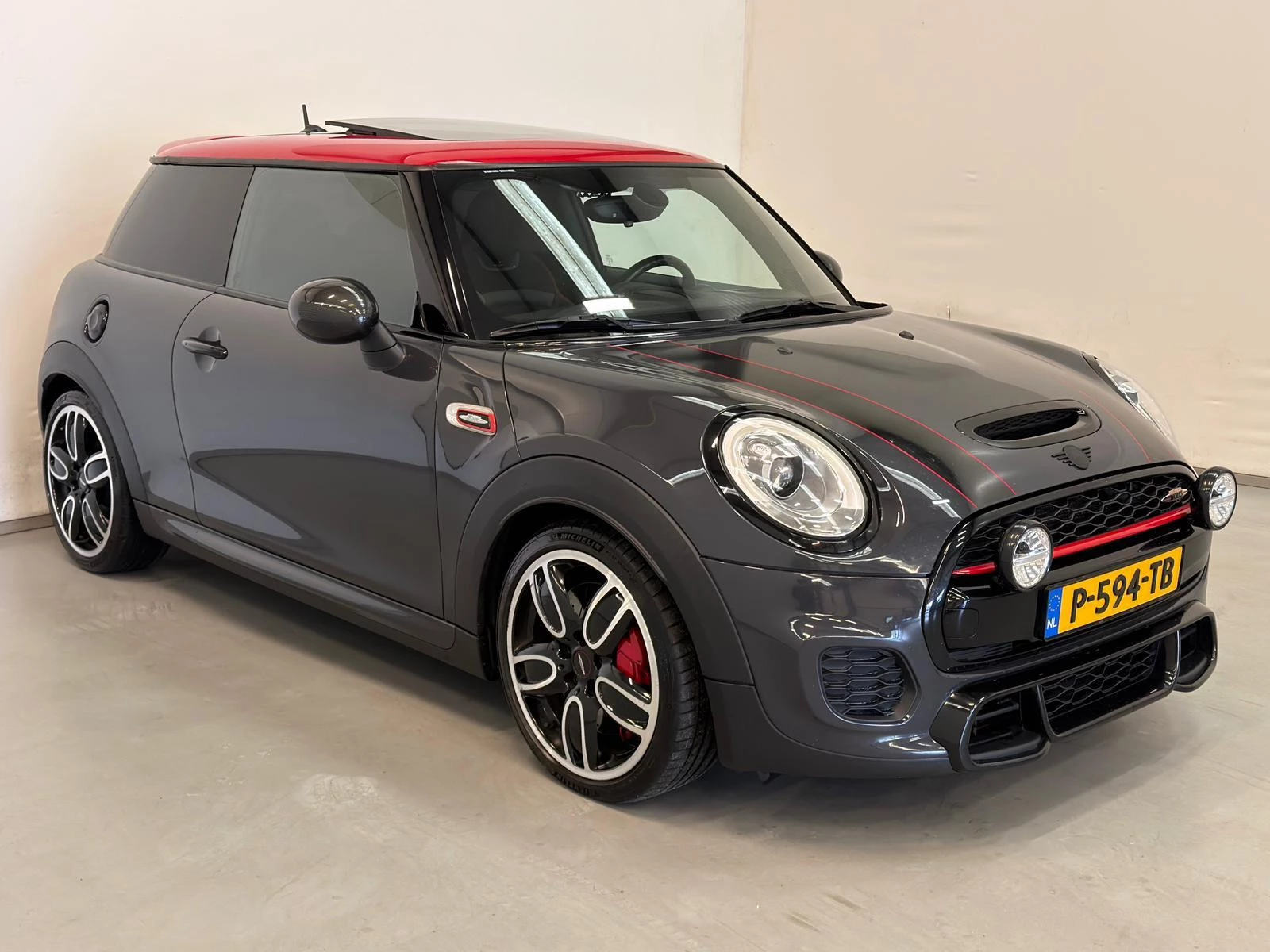 Hoofdafbeelding MINI Cooper