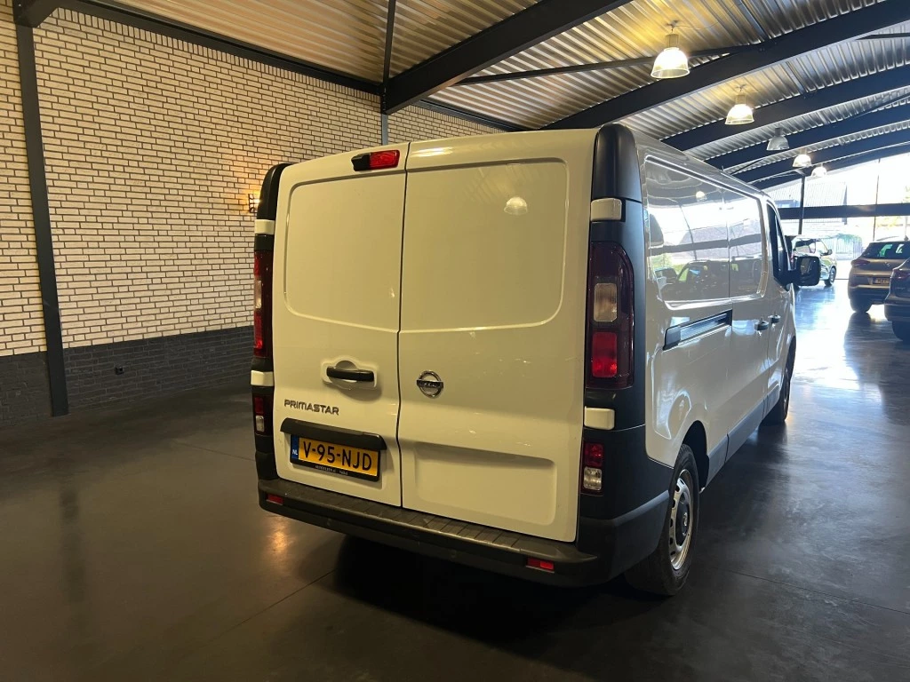 Hoofdafbeelding Nissan Primastar