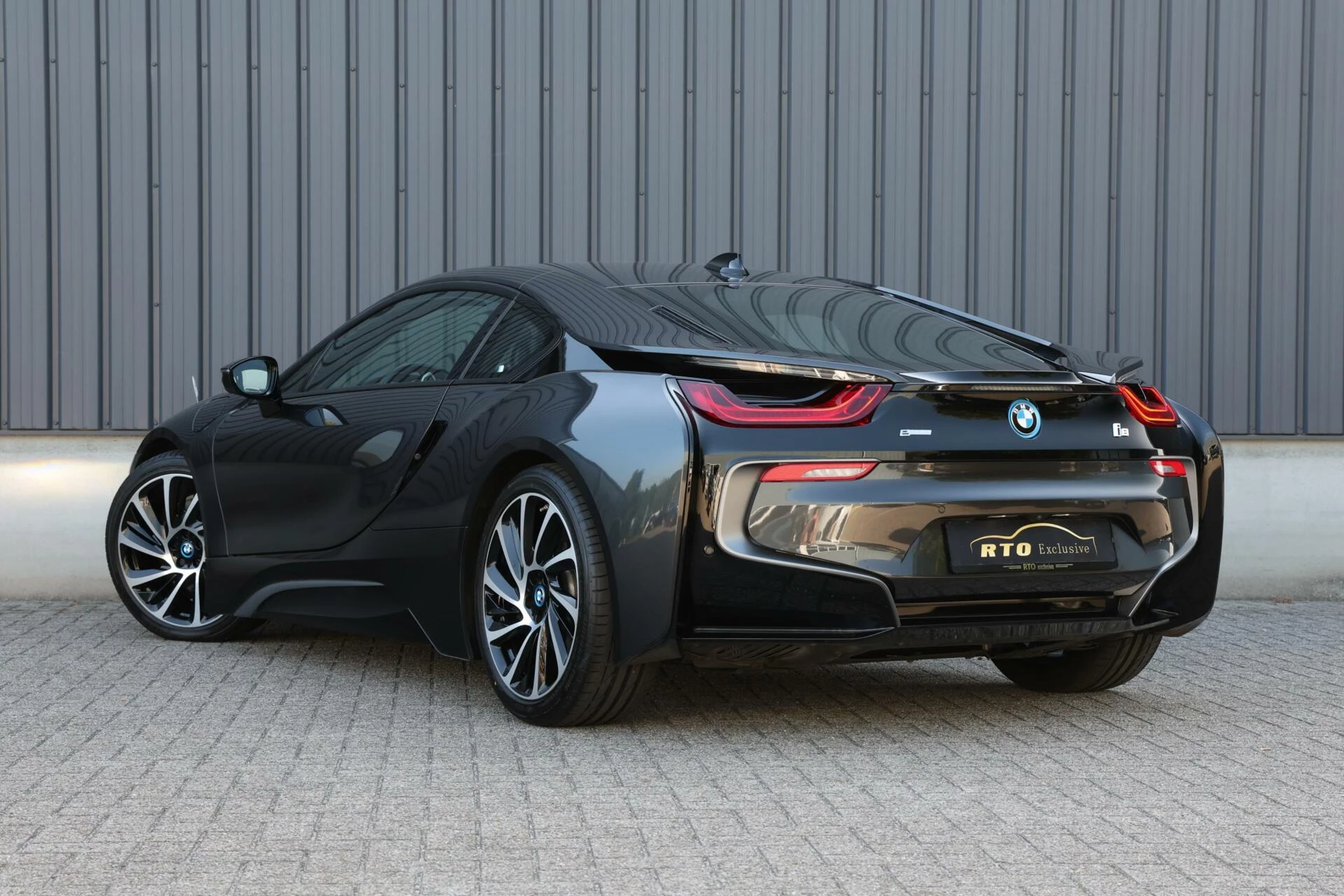 Hoofdafbeelding BMW i8