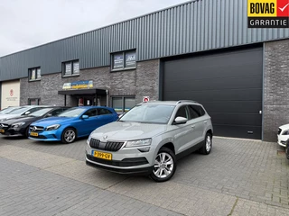 Škoda Karoq 1.5 TSI ACT Business Edition Plus | 1E EIGENAAR | 12MND GARANTIE | AUTOMAAT | LED | SFEERLICHT | TREKHAAK |
