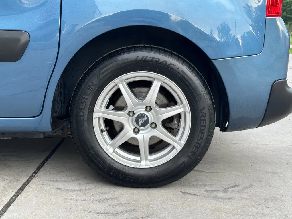 Hoofdafbeelding Peugeot Partner