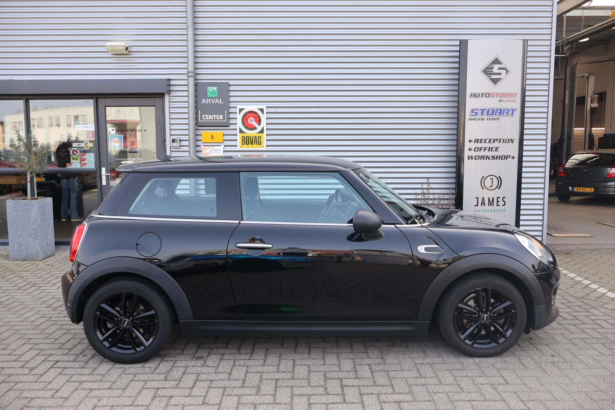 Hoofdafbeelding MINI One