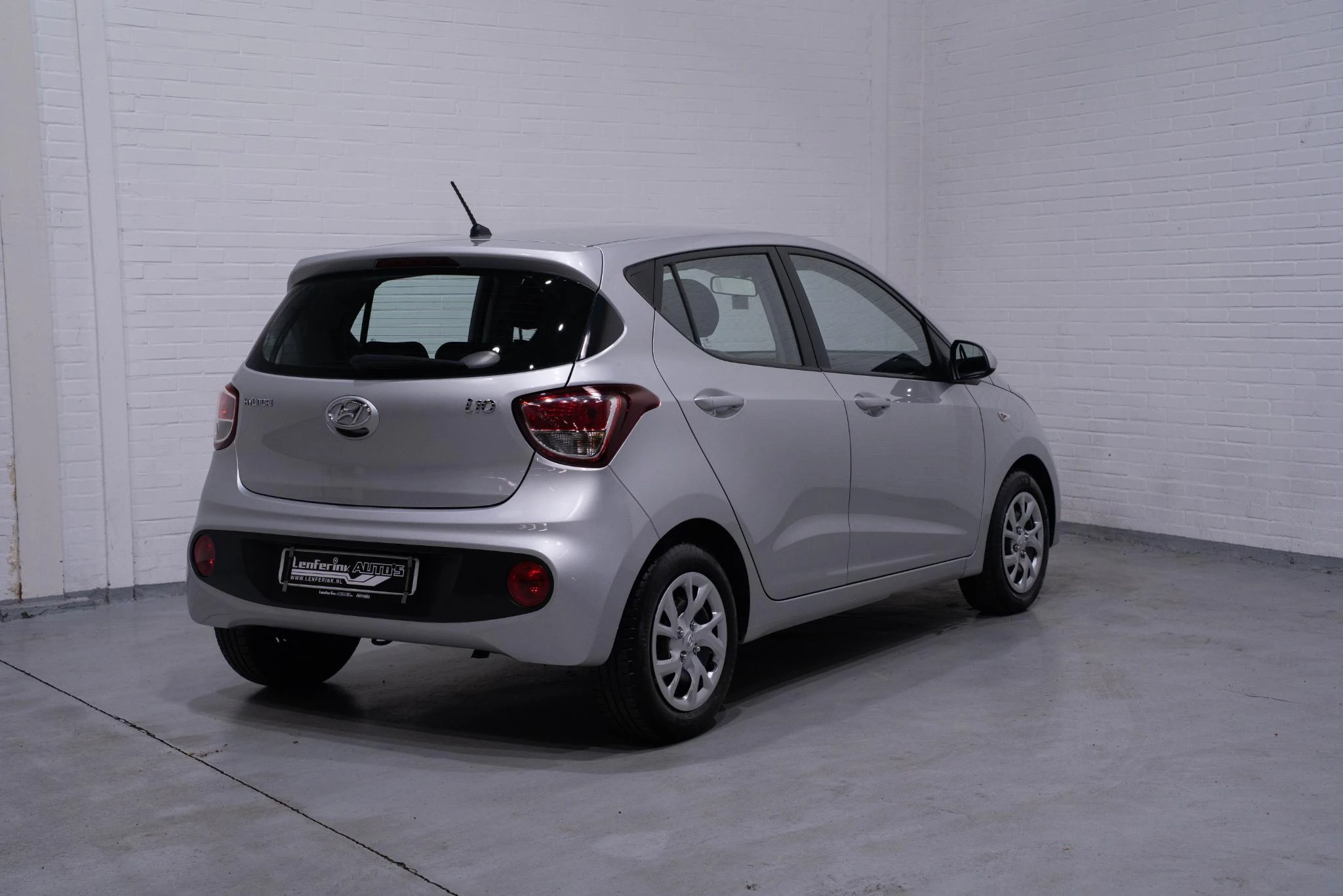 Hoofdafbeelding Hyundai i10