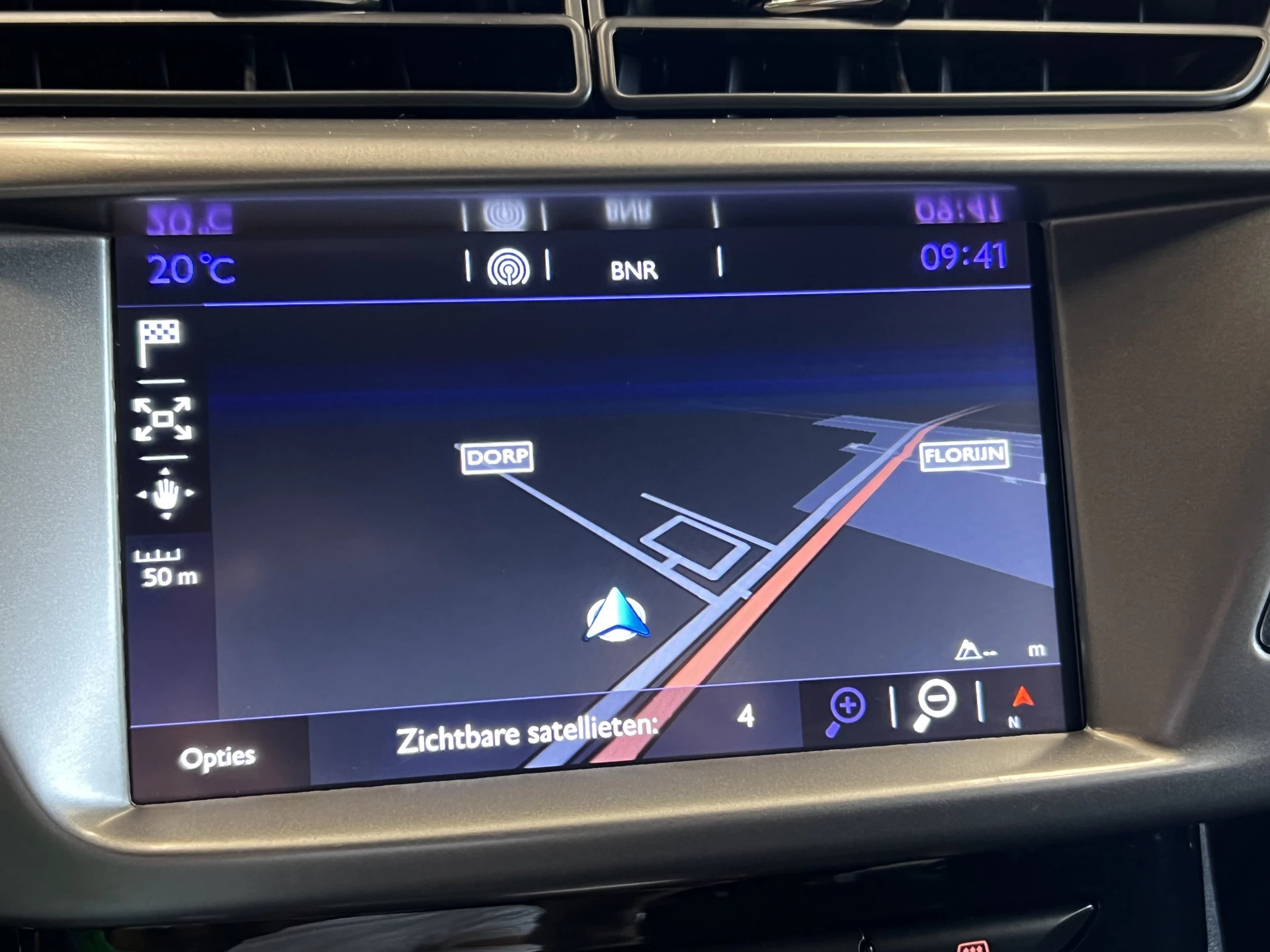 Hoofdafbeelding DS DS 3