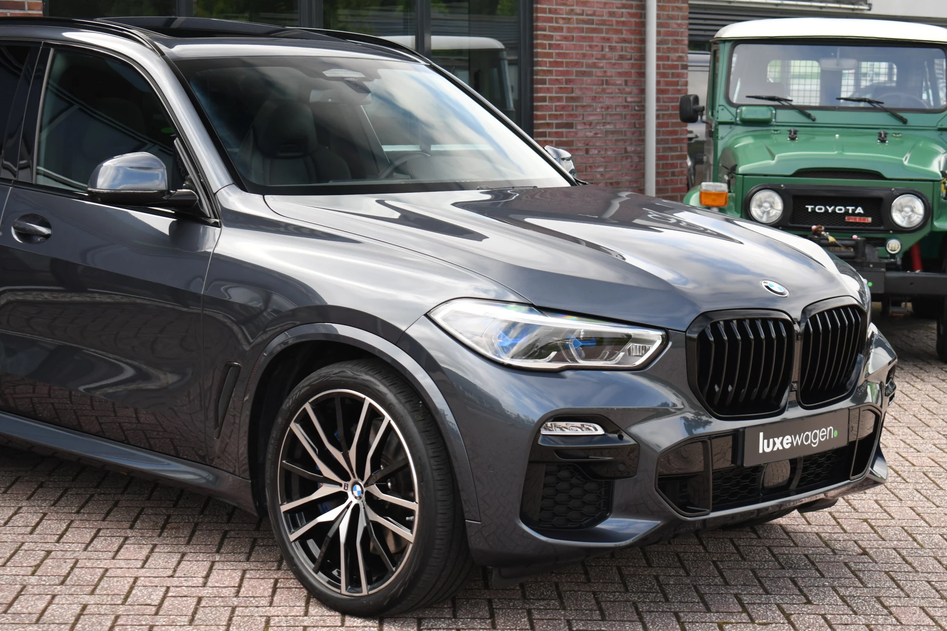 Hoofdafbeelding BMW X5