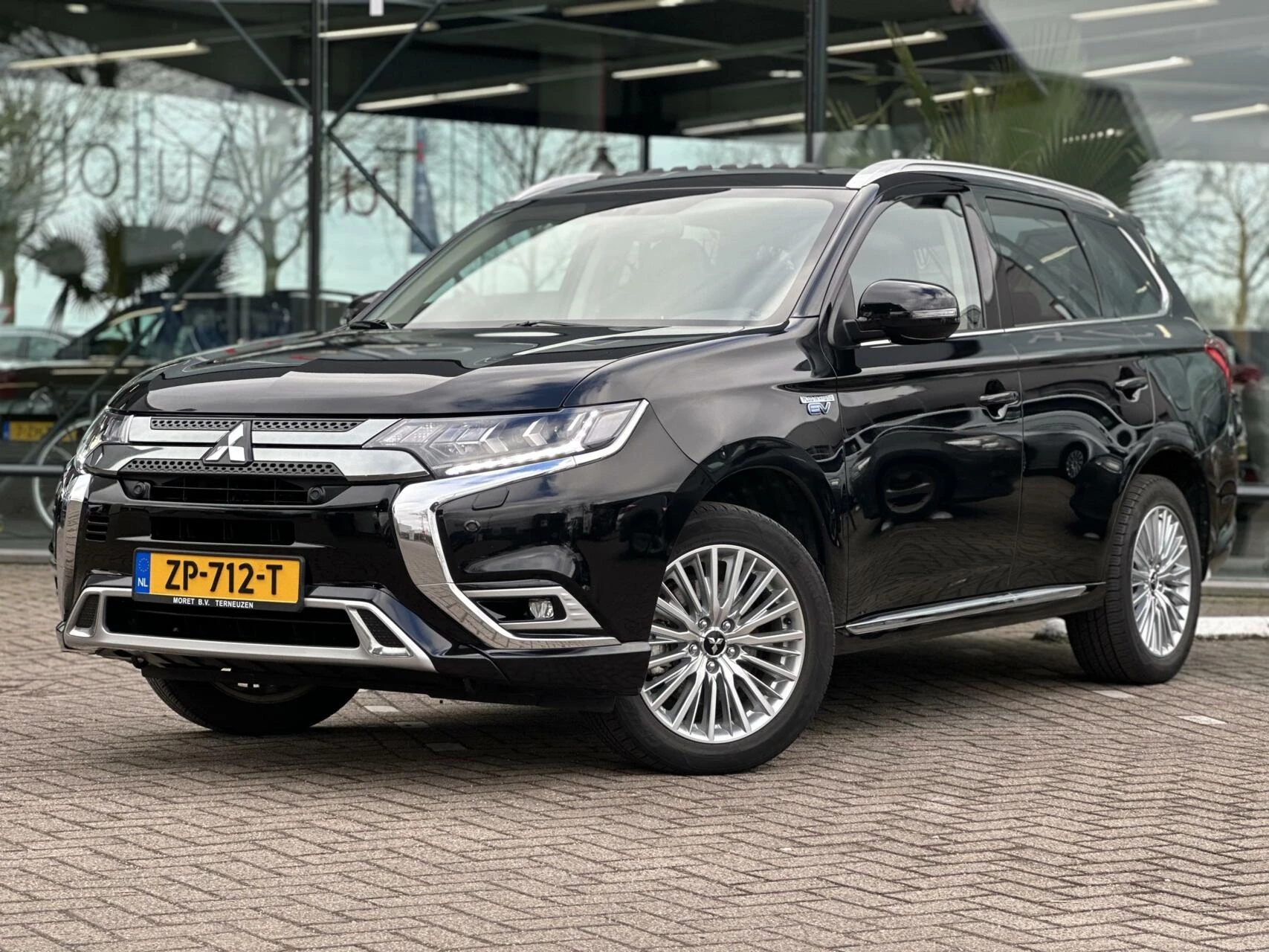 Hoofdafbeelding Mitsubishi Outlander