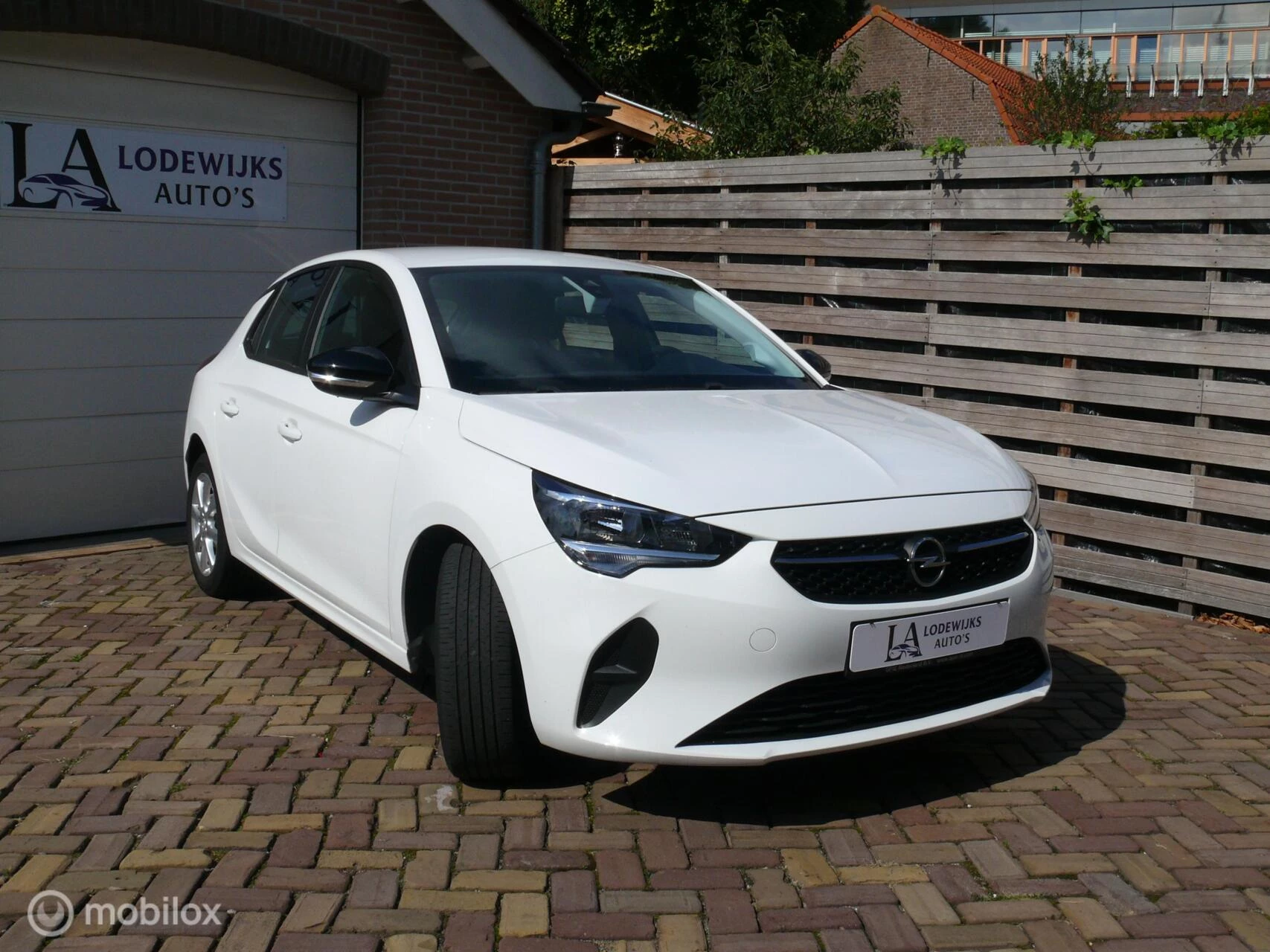 Hoofdafbeelding Opel Corsa