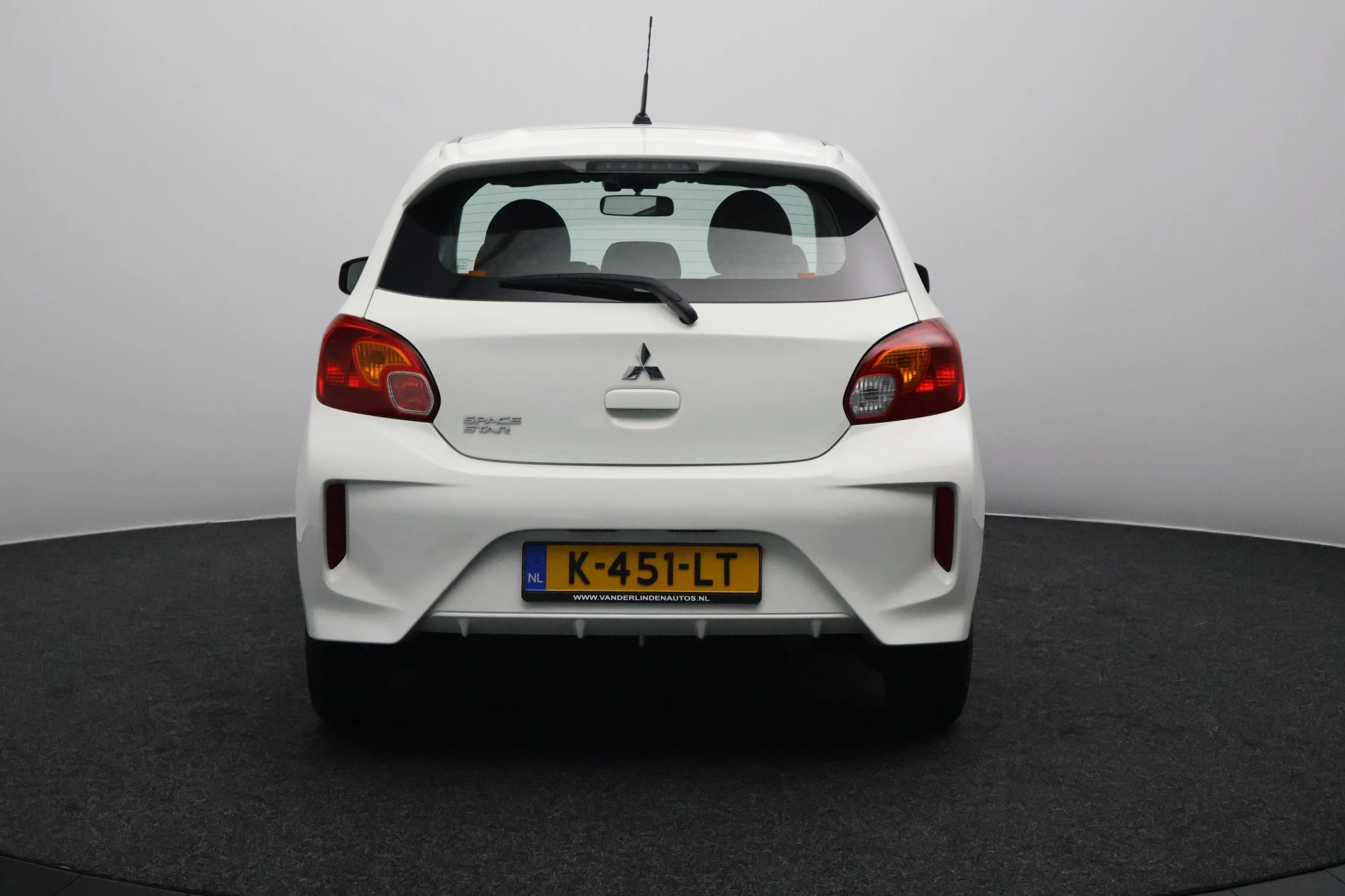 Hoofdafbeelding Mitsubishi Space Star