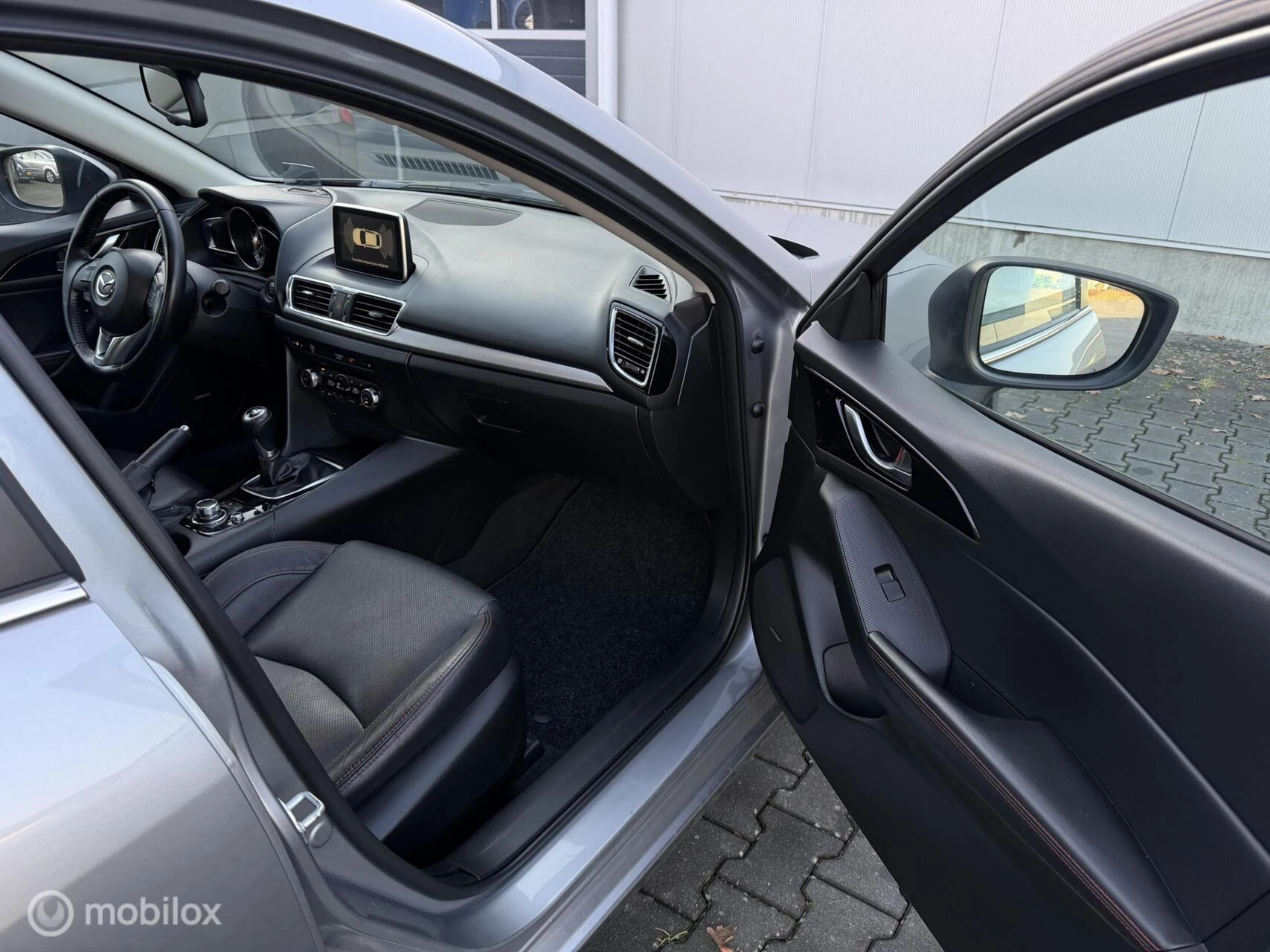 Hoofdafbeelding Mazda 3