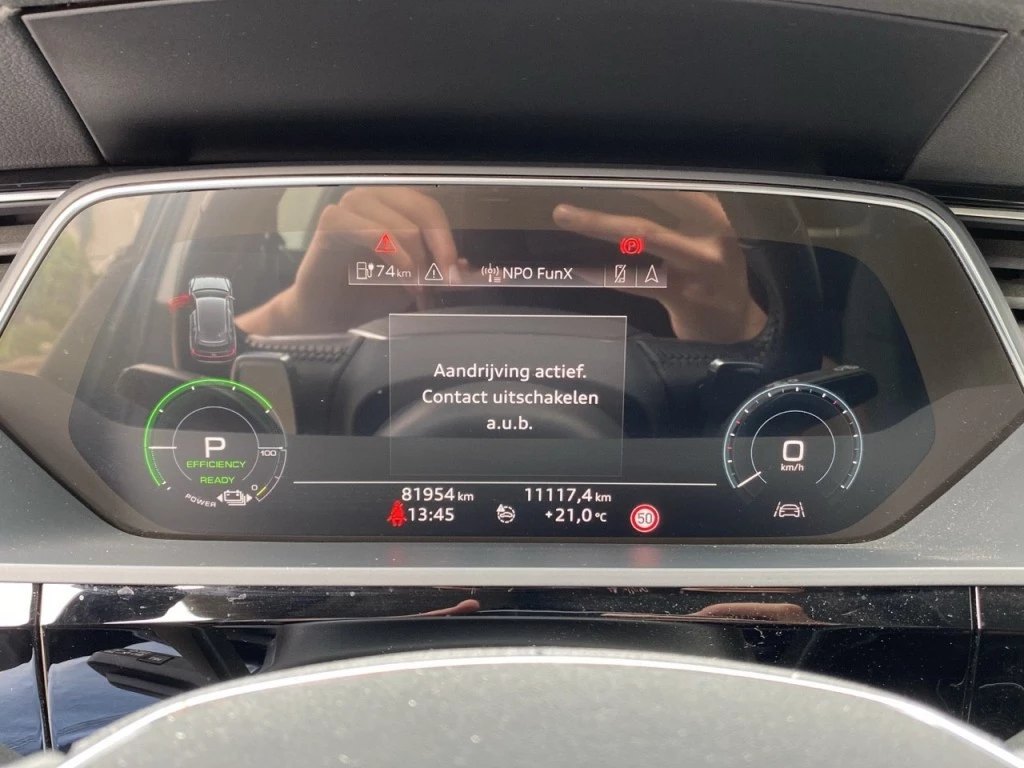 Hoofdafbeelding Audi e-tron
