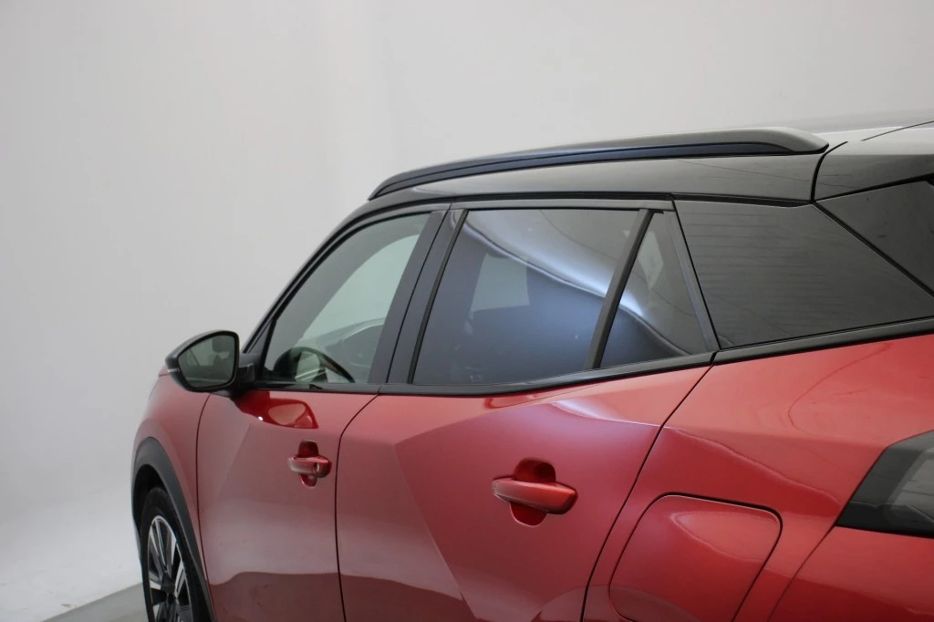 Hoofdafbeelding Peugeot e-2008