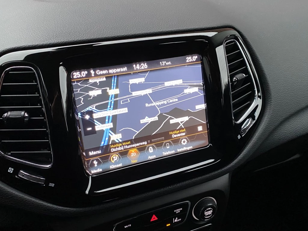 Hoofdafbeelding Jeep Compass