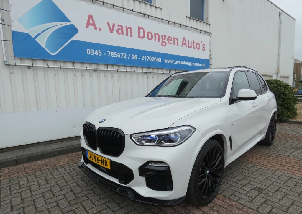 Hoofdafbeelding BMW X5