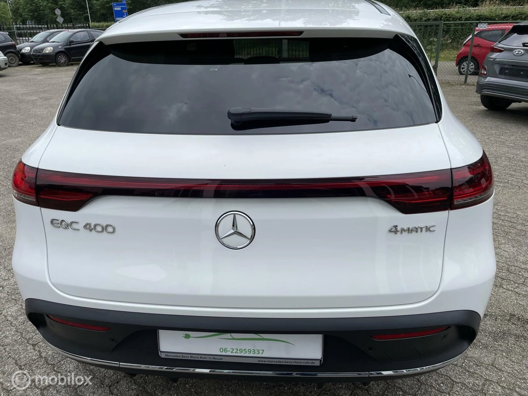 Hoofdafbeelding Mercedes-Benz EQC