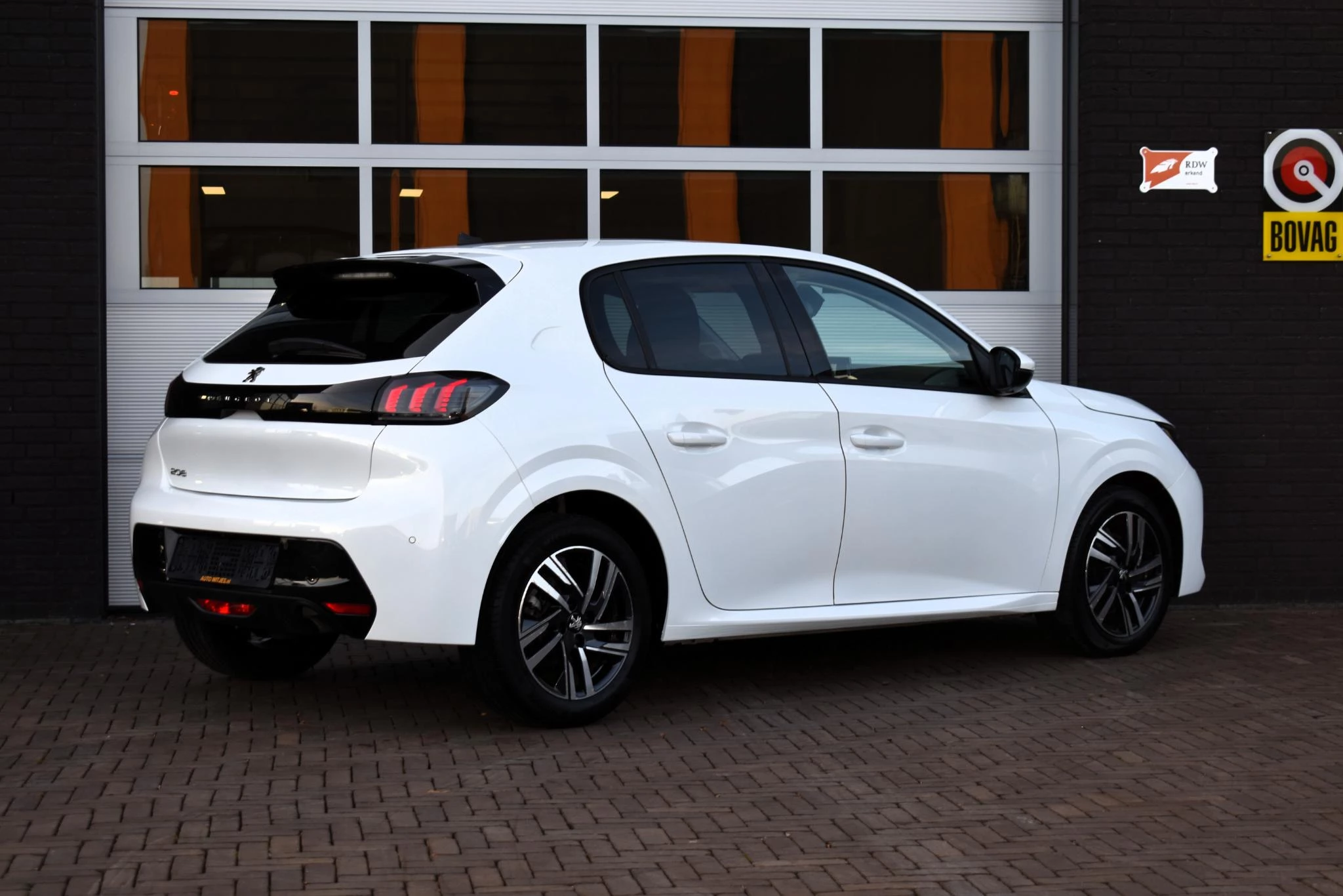 Hoofdafbeelding Peugeot 208