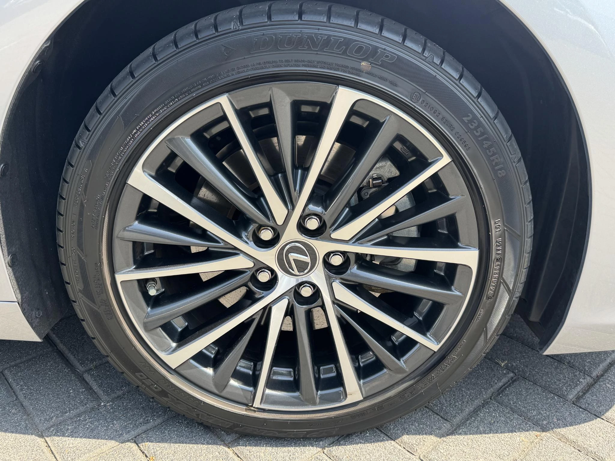 Hoofdafbeelding Lexus ES
