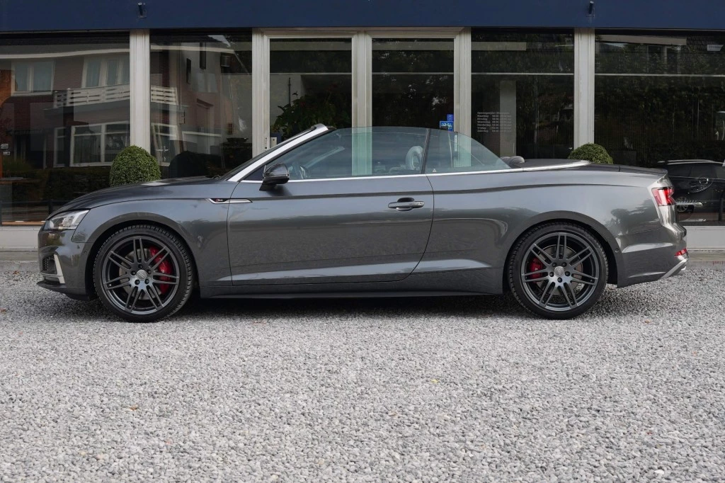 Hoofdafbeelding Audi S5