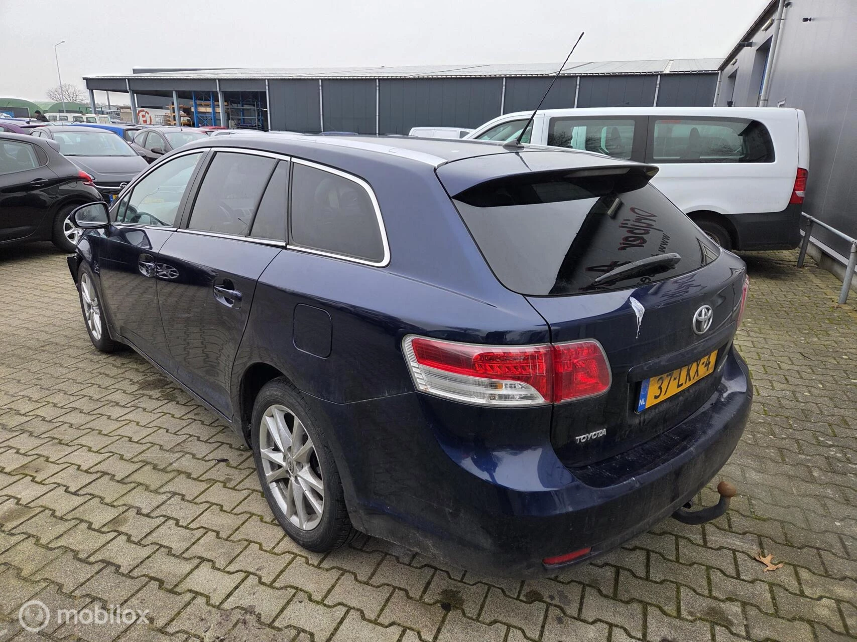 Hoofdafbeelding Toyota Avensis
