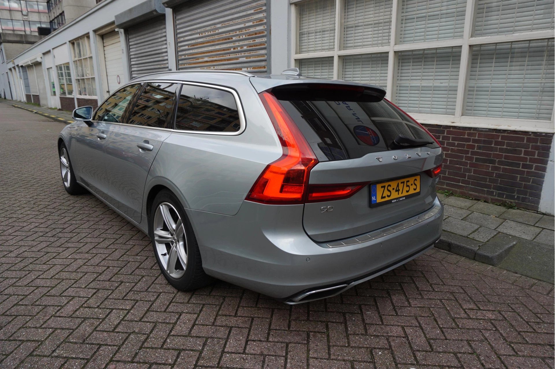 Hoofdafbeelding Volvo V90