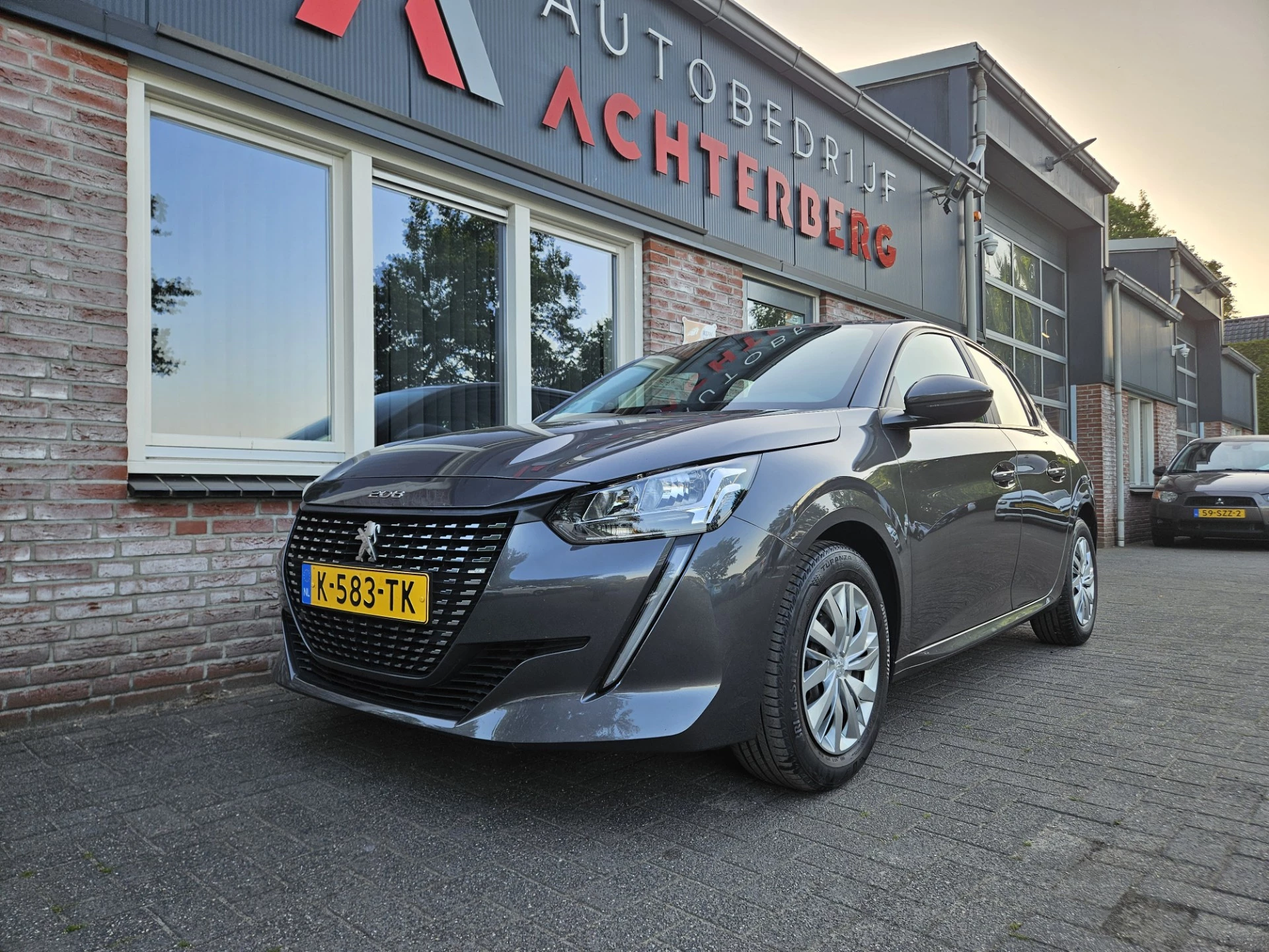 Hoofdafbeelding Peugeot 208