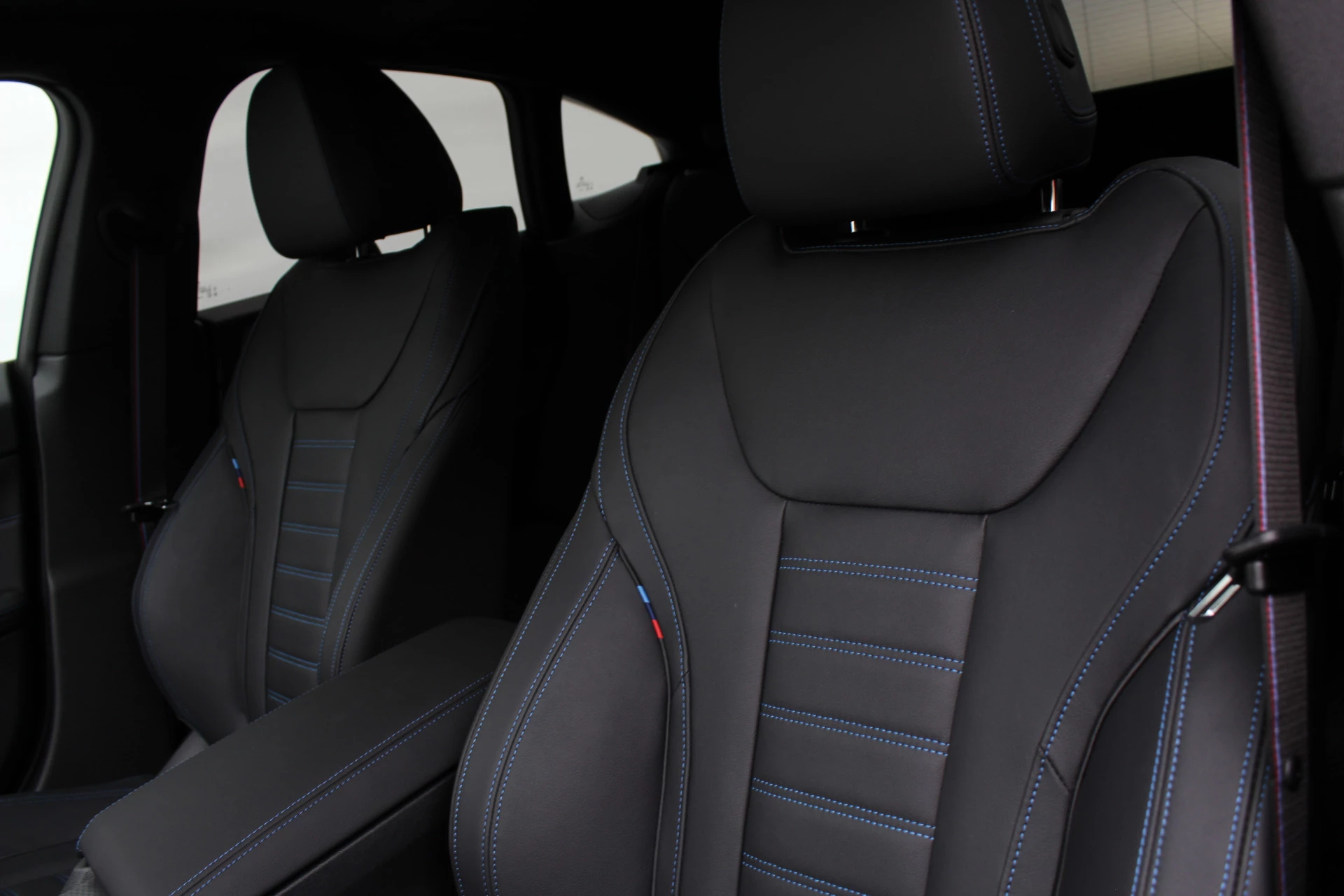 Hoofdafbeelding BMW i4