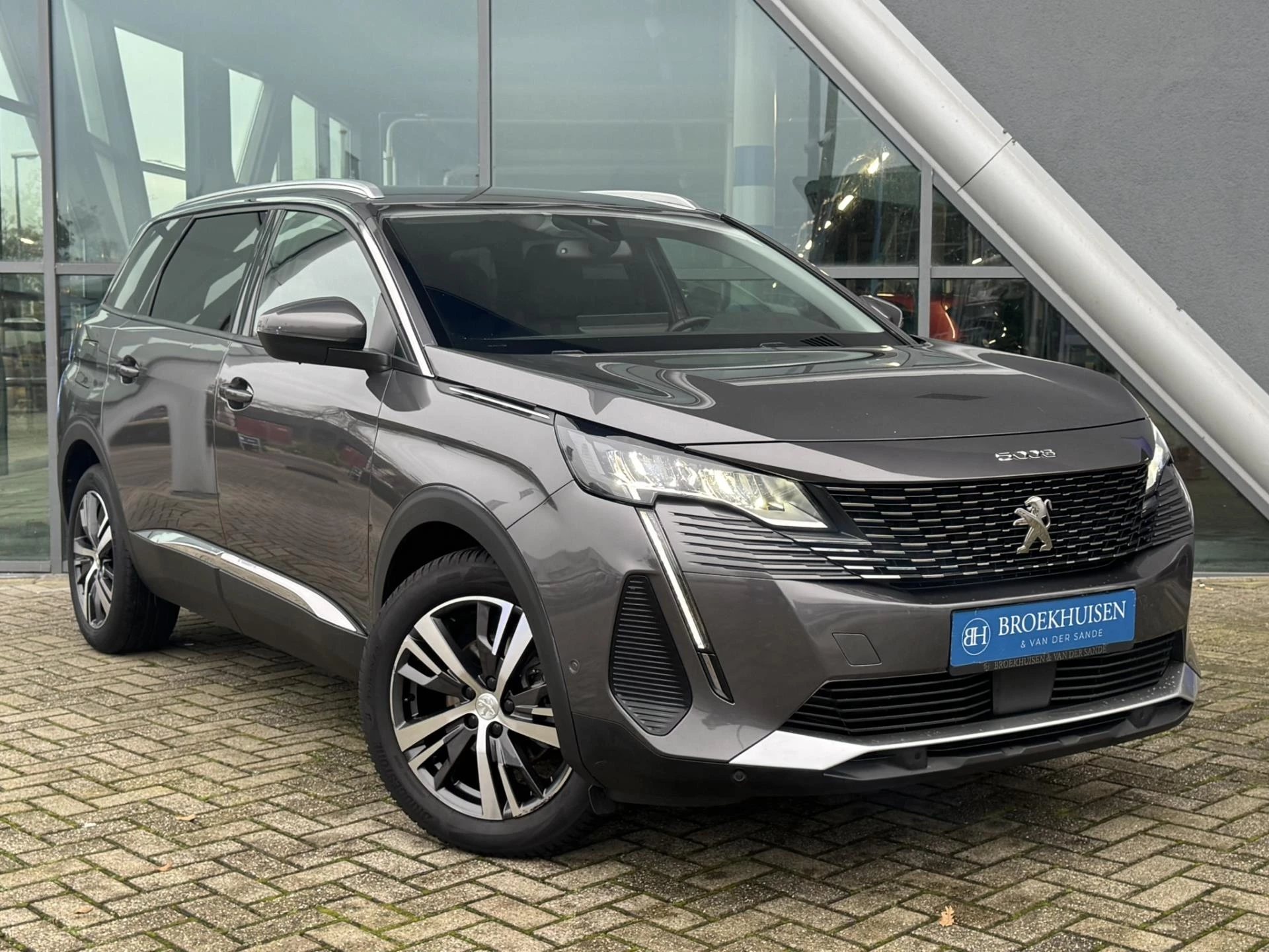 Hoofdafbeelding Peugeot 5008