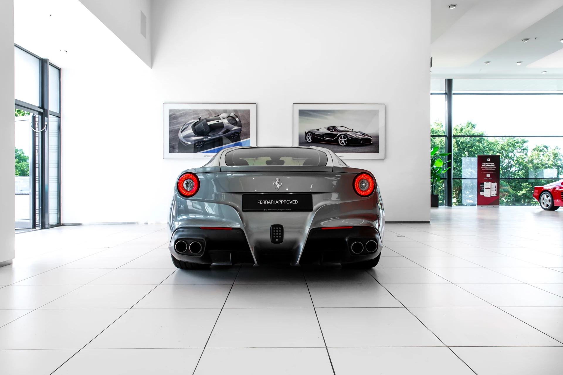 Hoofdafbeelding Ferrari F12