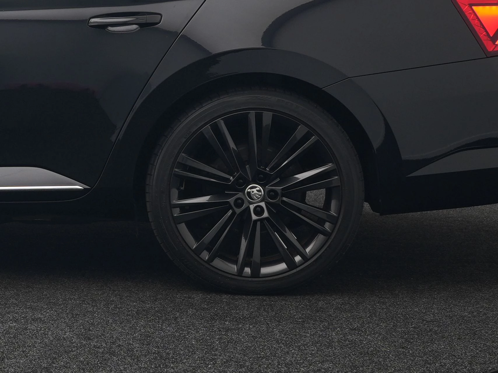 Hoofdafbeelding Škoda Superb