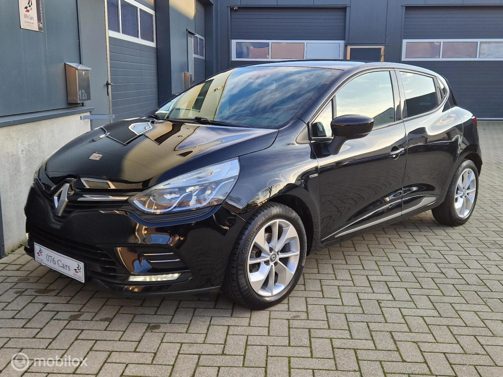 Hoofdafbeelding Renault Clio