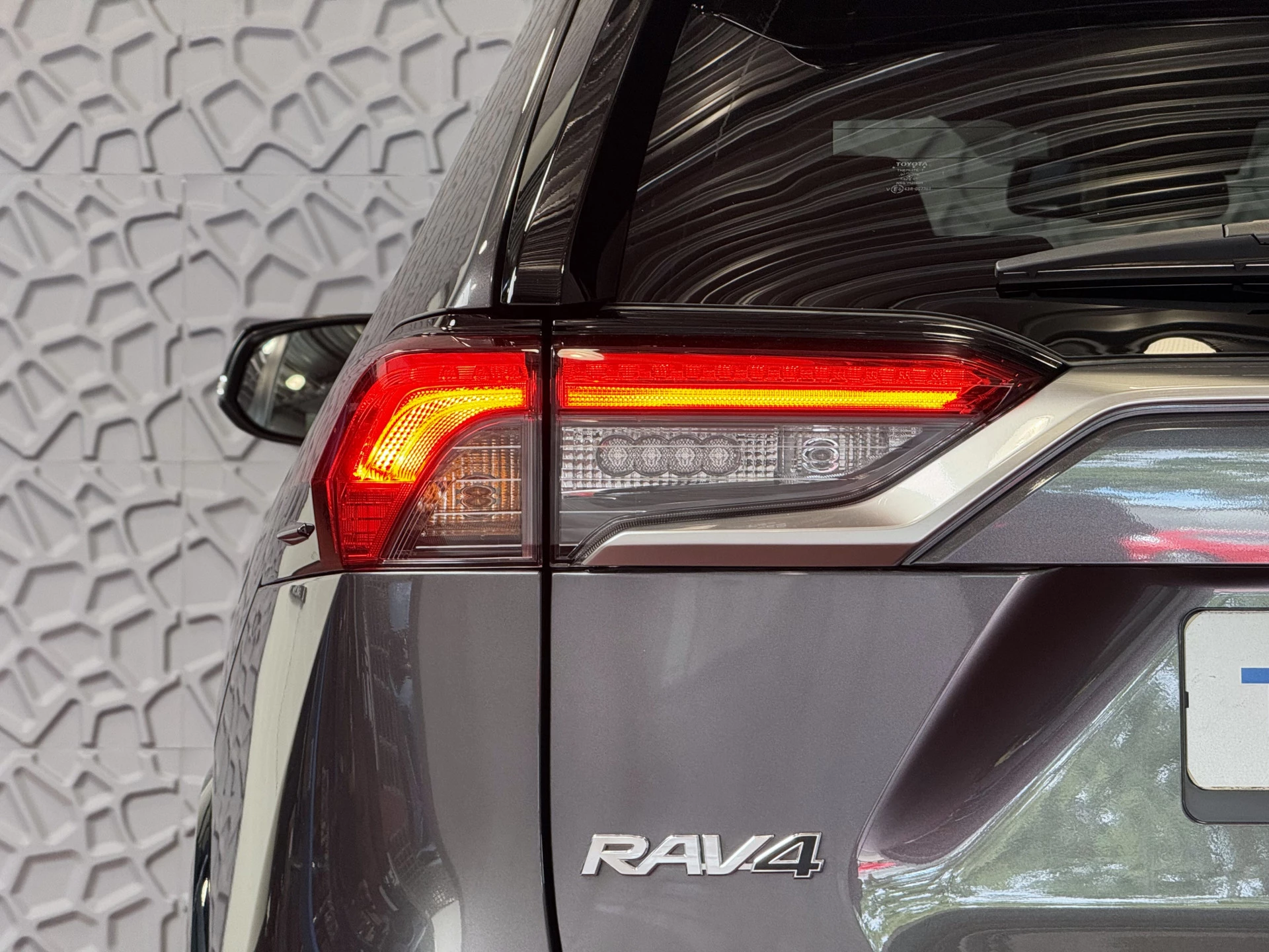 Hoofdafbeelding Toyota RAV4